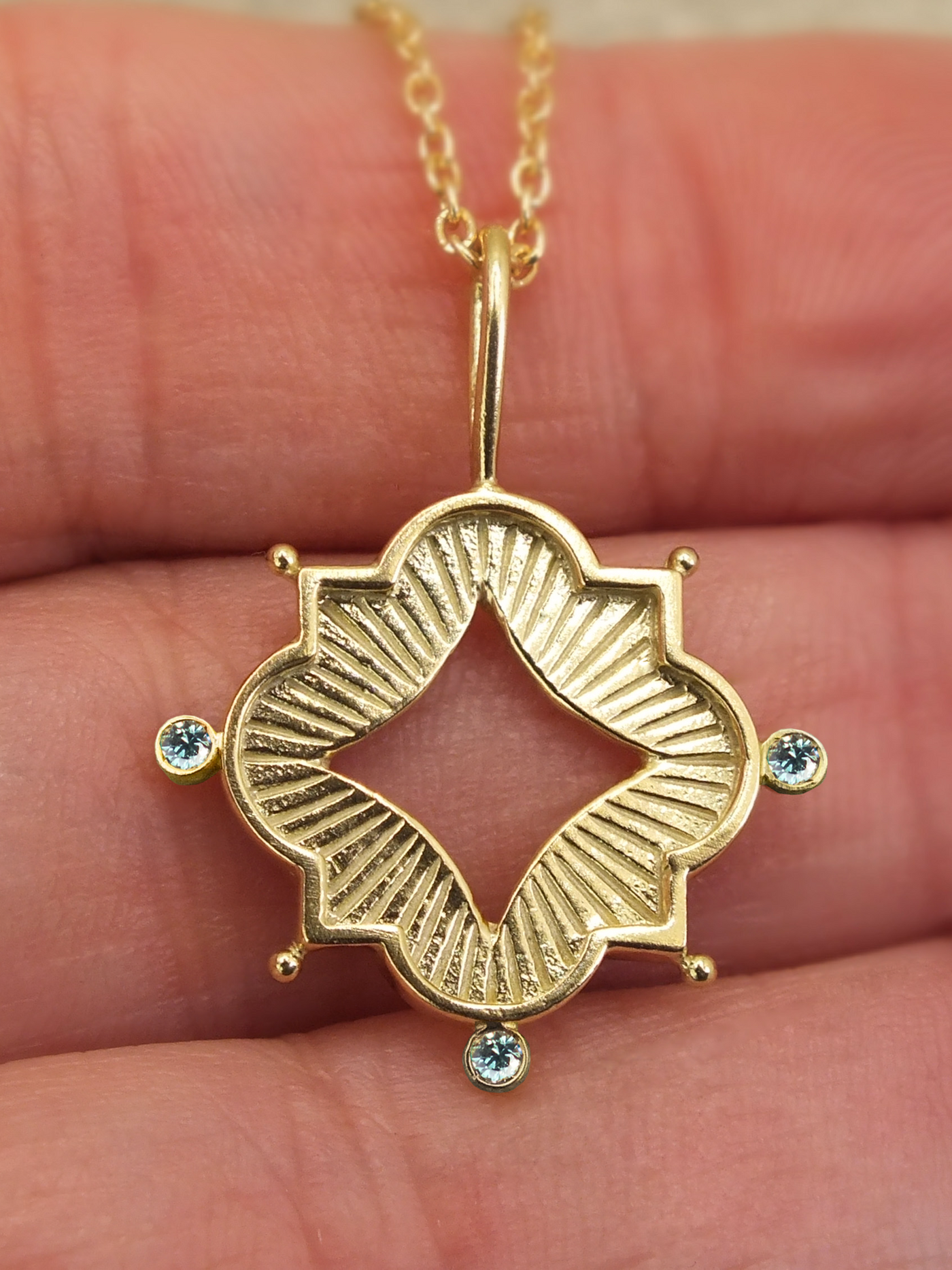 Luminis Aegis Gold Necklace with White or Blue Diamonds